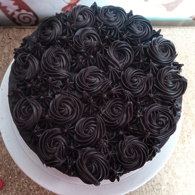 Chocolaty Rosettee cake