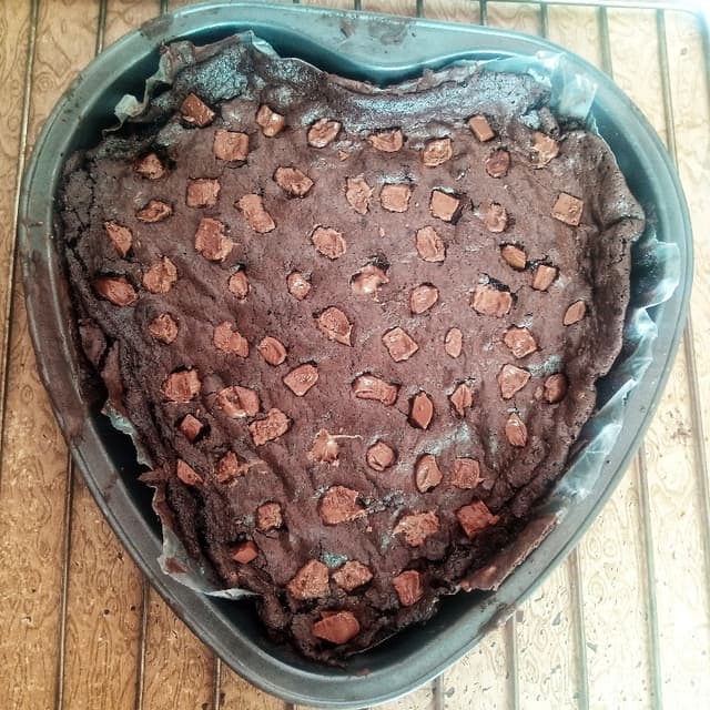 Heart Brownie cake