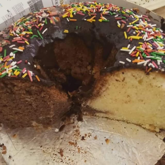 Chocolate & vanilla  Bundt cake