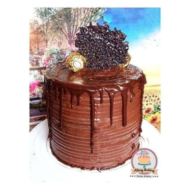 Chocolate drip cake (3lbs)