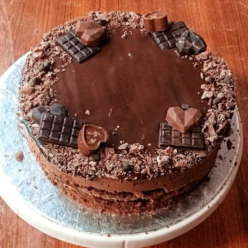 Chocolate mousse cake