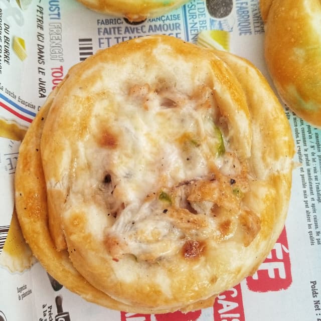 Chicken buns