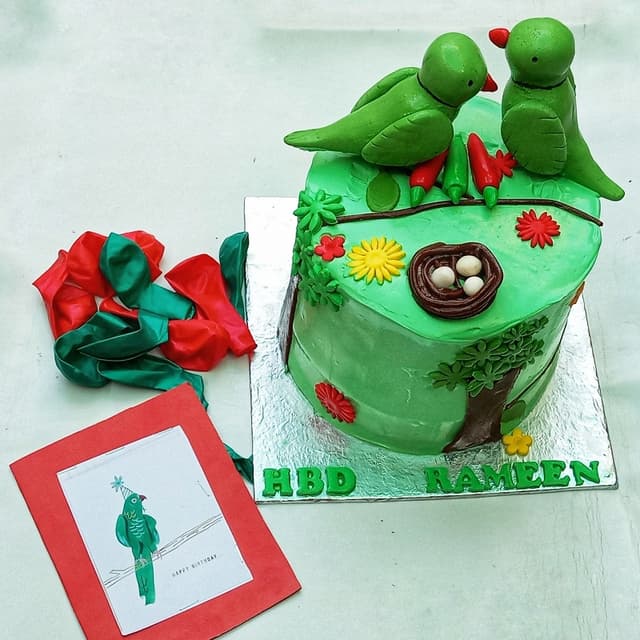 Parrot theme cake ( 3lbs)