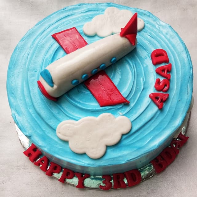 Aeroplane theme cake