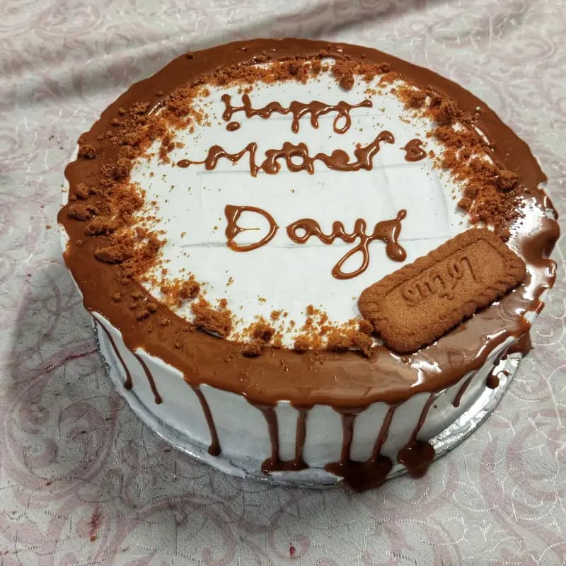 Lotus biscoff cake