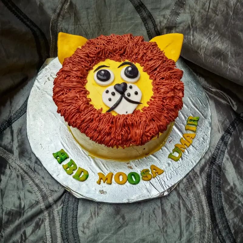 Lion cake