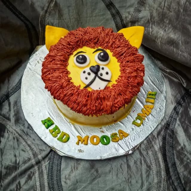 Lion cake