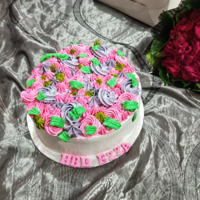 Cream Cake