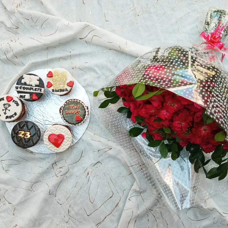 cupcakes With Bouquet!..