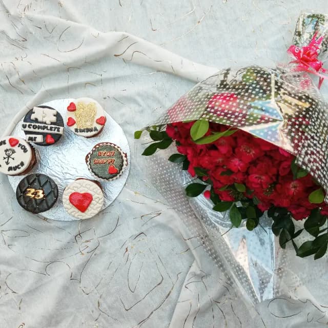 cupcakes With Bouquet!..