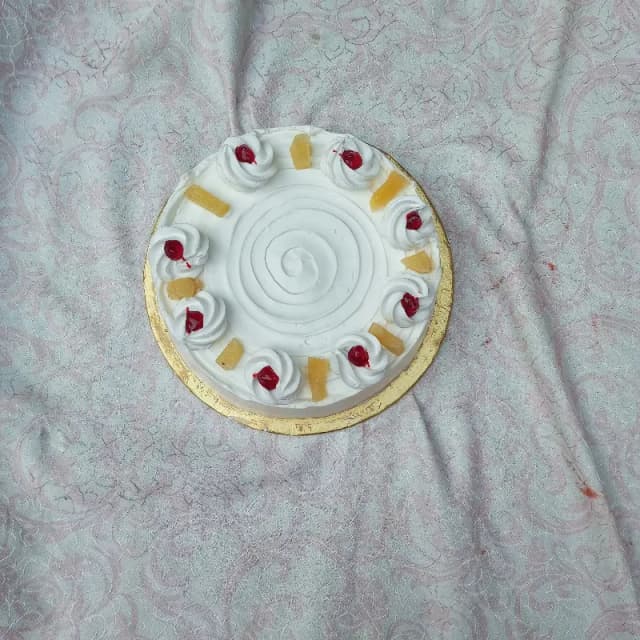 Pineapple Cake